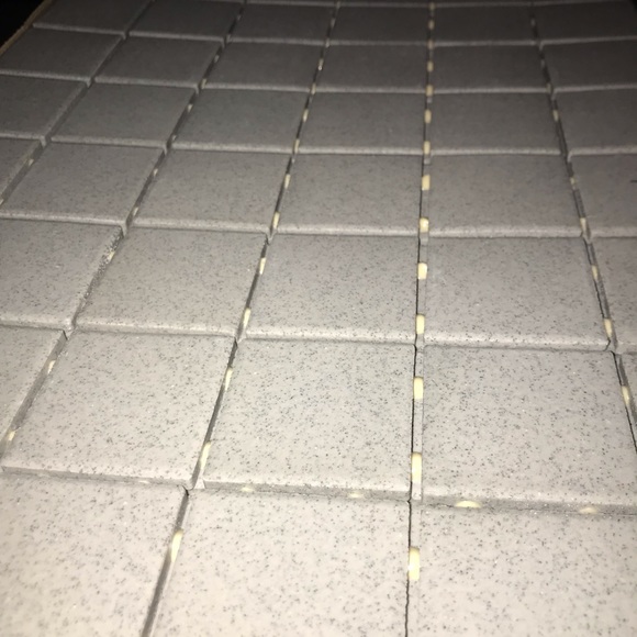 American Olean ceramic tile flooring Local PA pick up Only - Picture 6 of 10